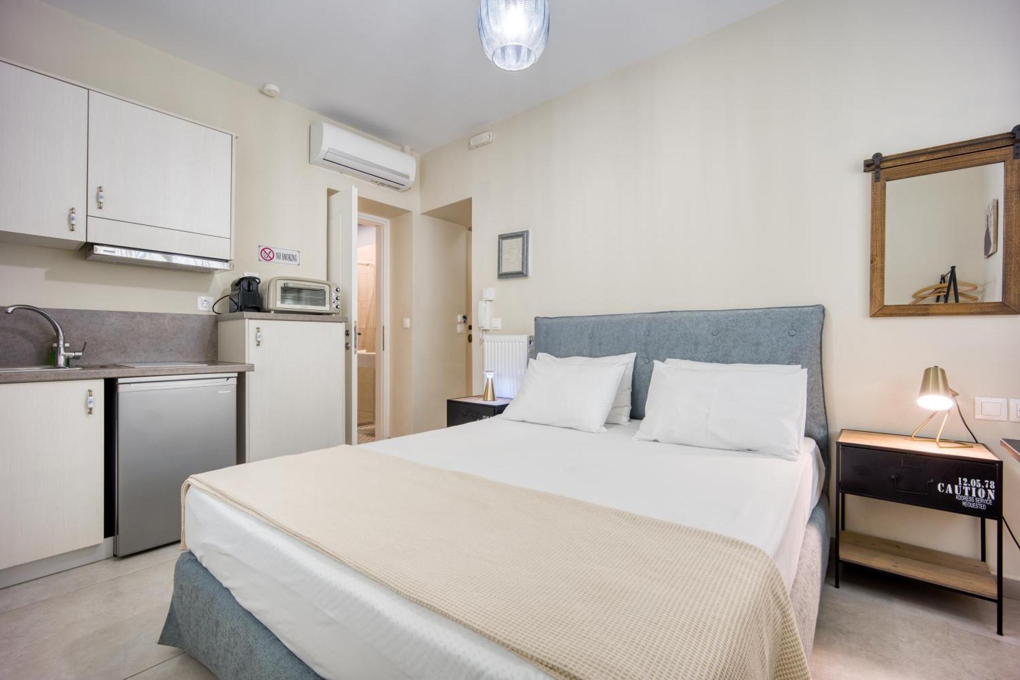 Bentzi...Boutique Apartment 1, Classic Double With Kitchenette, 2 Guests Афіни Екстер'єр фото