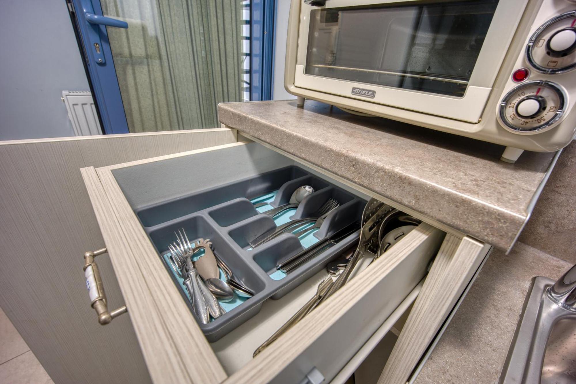 Bentzi...Boutique Apartment 1, Classic Double With Kitchenette, 2 Guests Афіни Екстер'єр фото