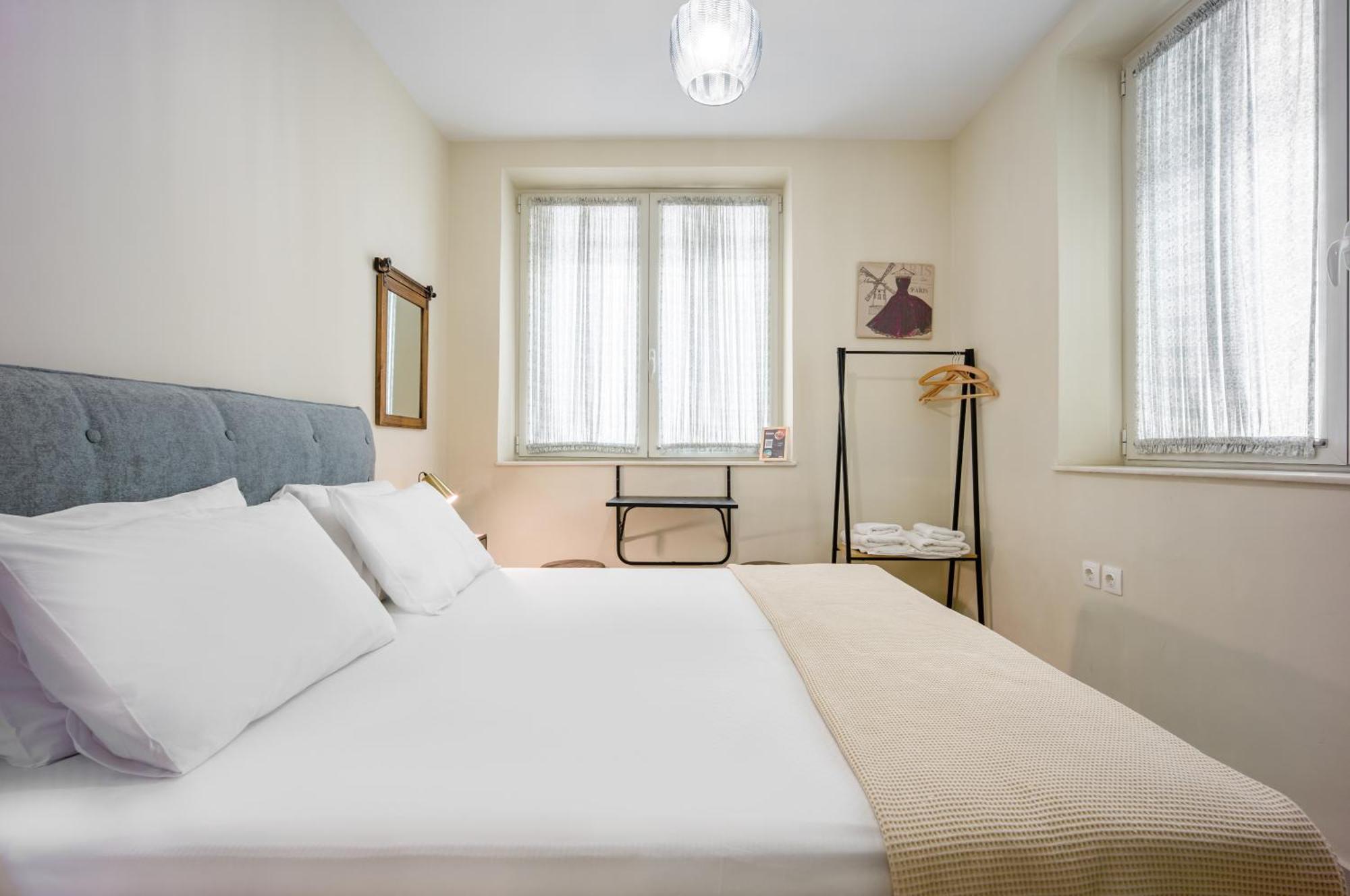 Bentzi...Boutique Apartment 1, Classic Double With Kitchenette, 2 Guests Афіни Екстер'єр фото